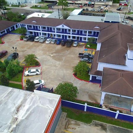 Scottish Inn And Suites Houston-Jones Road Louetta Εξωτερικό φωτογραφία