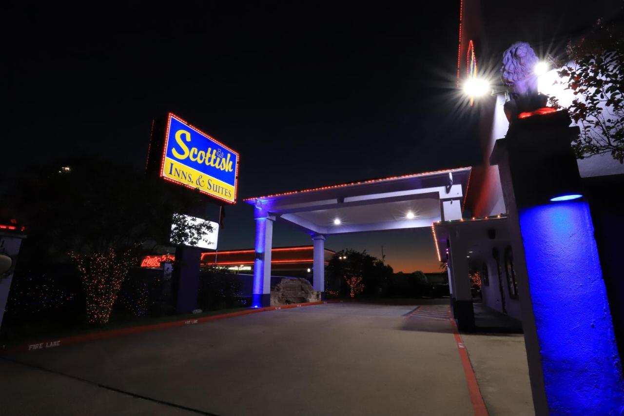 Scottish Inn And Suites Houston-Jones Road Louetta Εξωτερικό φωτογραφία