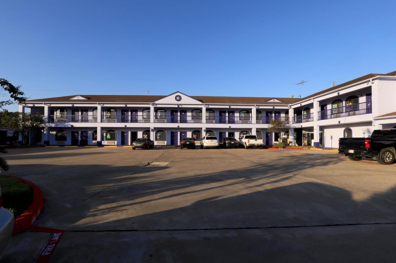 Scottish Inn And Suites Houston-Jones Road Louetta Εξωτερικό φωτογραφία