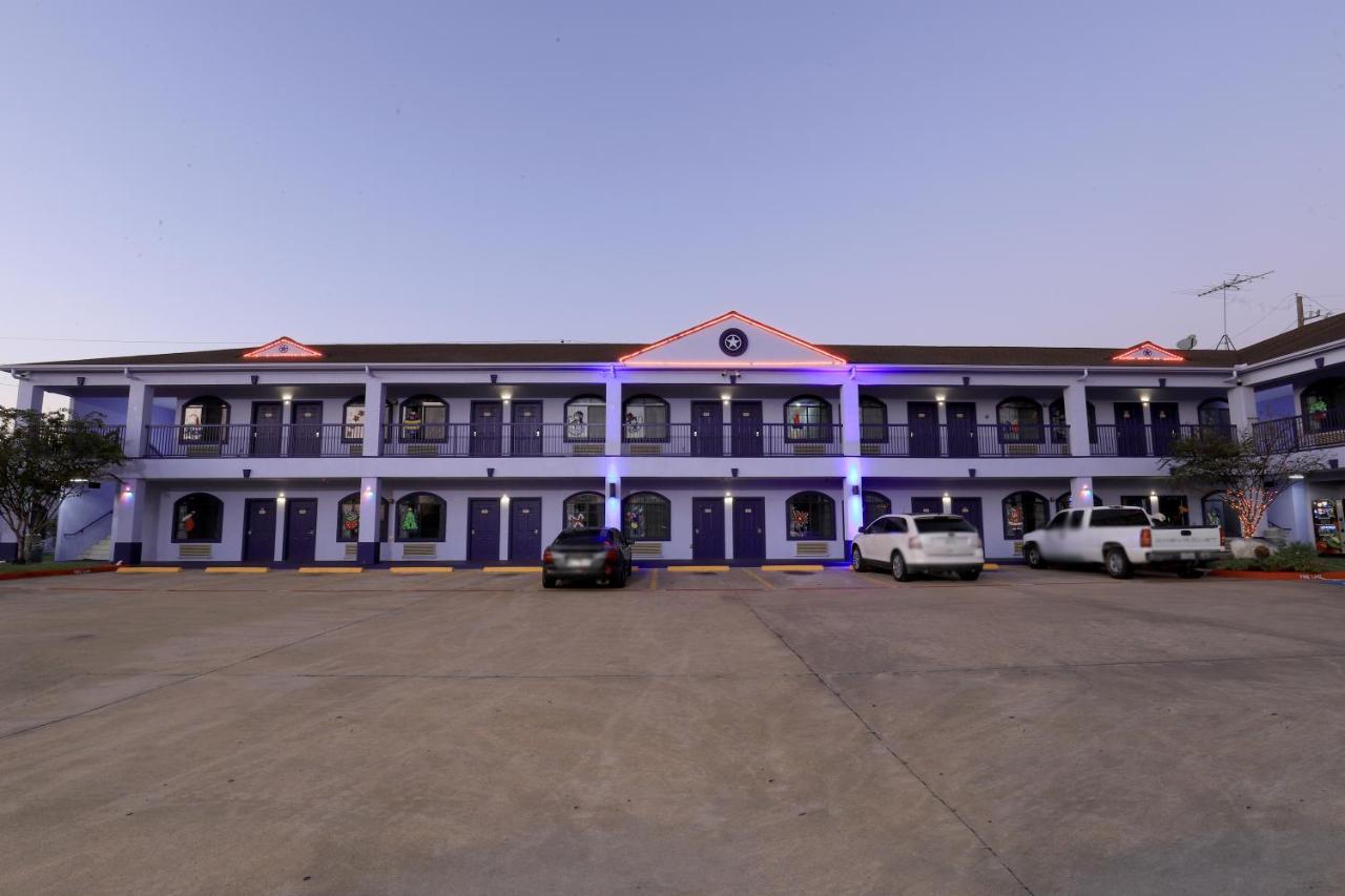 Scottish Inn And Suites Houston-Jones Road Louetta Εξωτερικό φωτογραφία